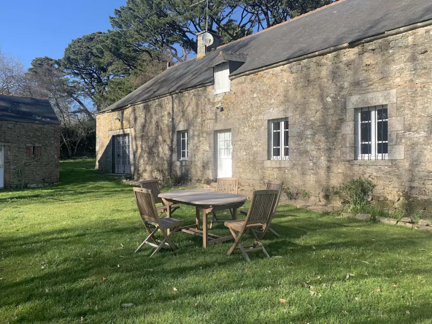 La bergerie de la Seignerie de Trémohar, an enchanting setting 15 minutes from the beach - Image 1