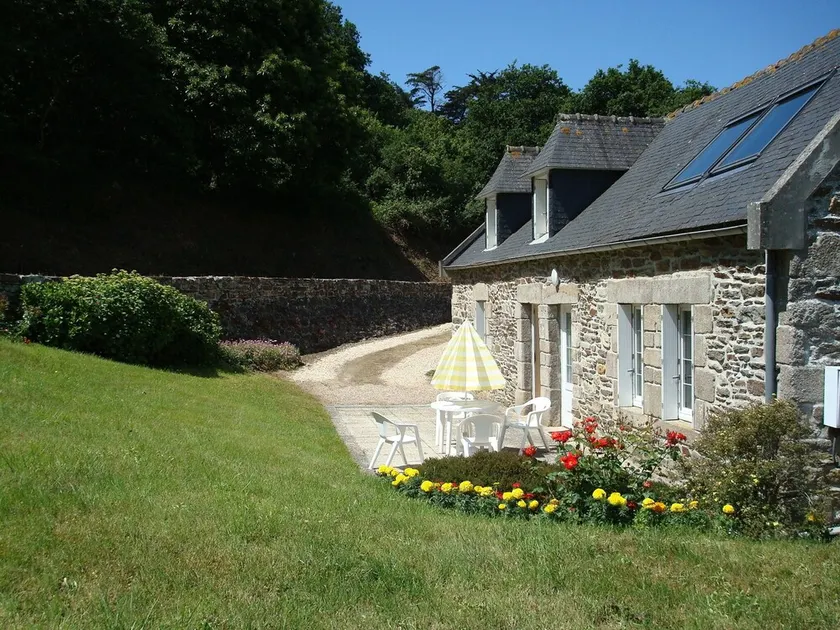 casa indipendente con giardino, 800m dalla spiaggia Lestrevet - Image 1