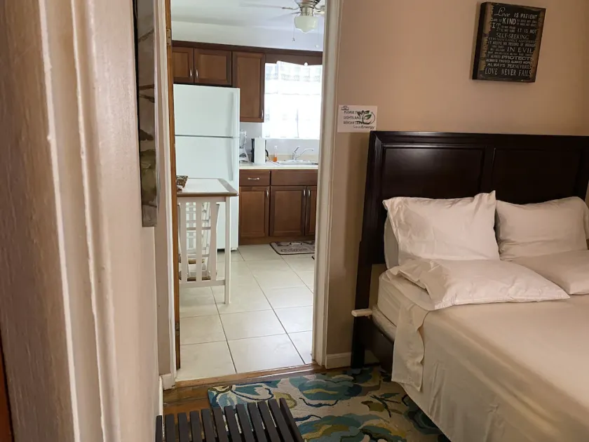 Private & Cozy 1 Bed/1 Bath Apartment - Image 1