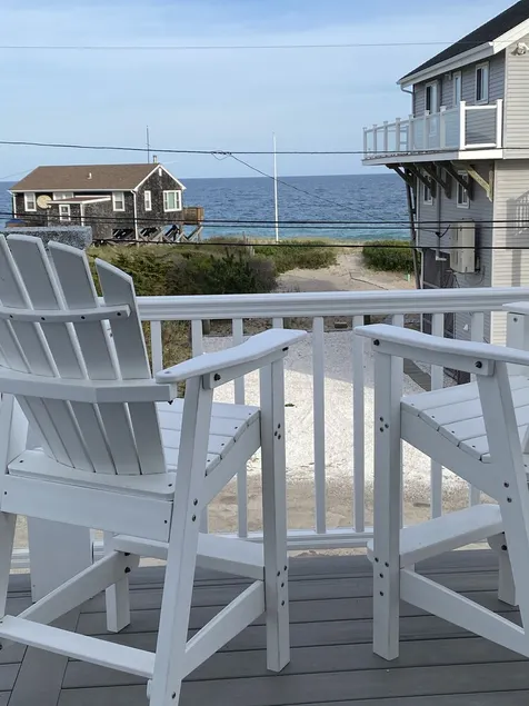 BEACH HAVEN RI - FULLY STOCKED - STEPS TO THE BEACH - Image 1