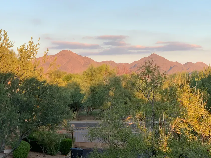 Scottsdale Desert Getaway! Prime location! Quality! Comfort!! Sun! - Image 1