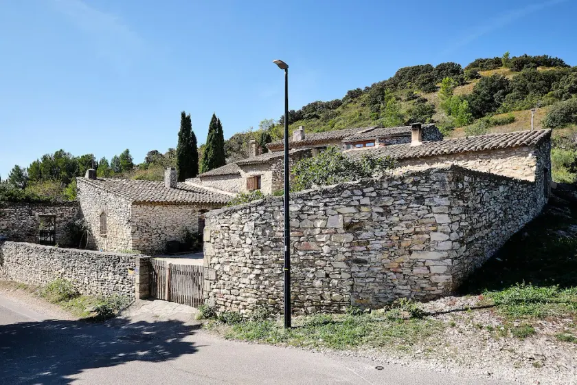 Provencalsk bondegård i centrum af Provence - Image 1