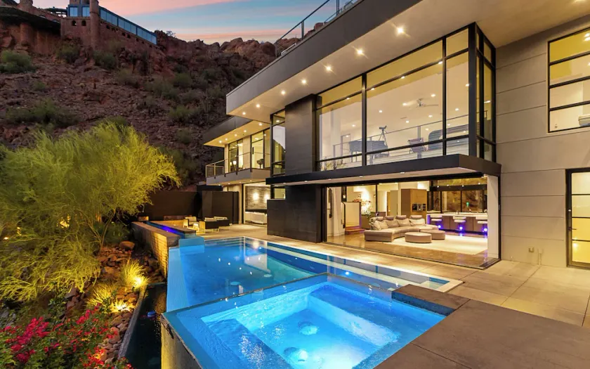 Luxury Retreat Carved In Camelback Mountain - Infinity Pool, Spa, Mountain Views - Image 1