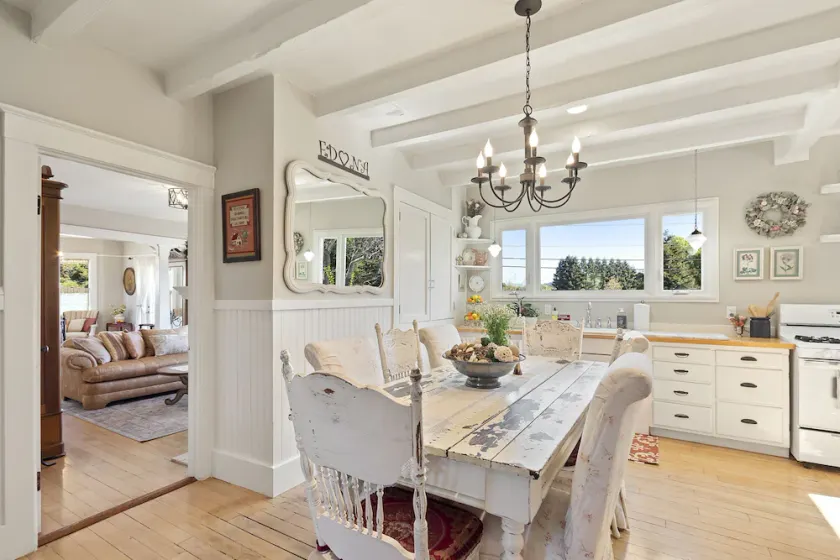 Historic Edna Farmhouse in the middle of Edna Valley Wine Country. - Image 1