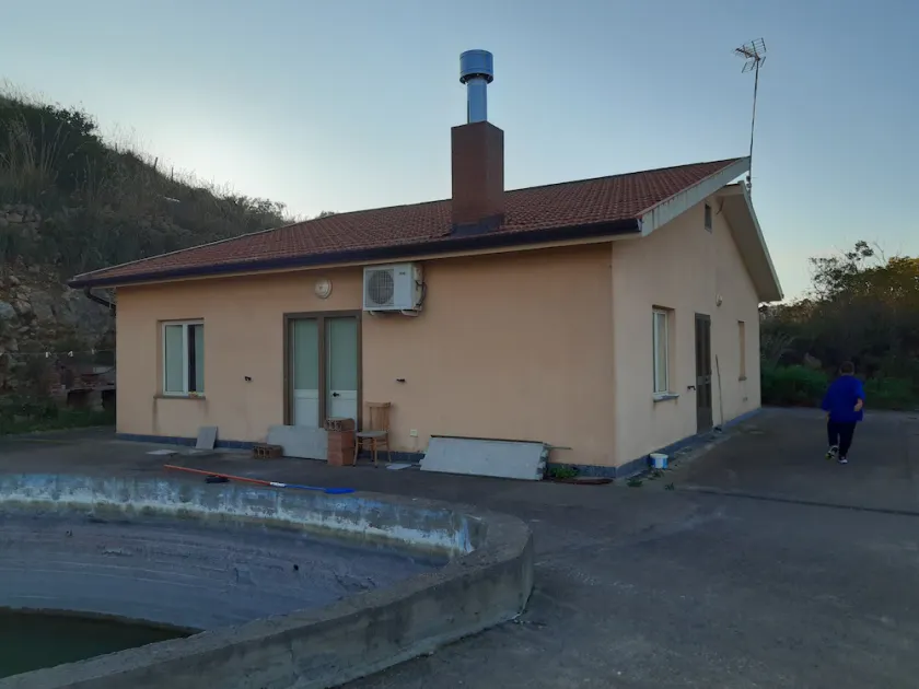 Villa Pace und Serenita auf einem Hügel mit guter Aussicht 6 Sitzplätze, 4 Zimmer, Auto mögl - Image 1