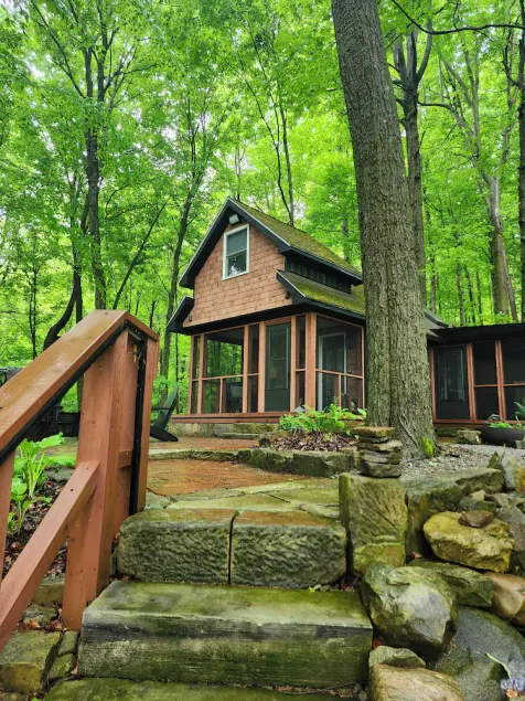 Couples Luxury Romantic Retreat w/Hot Tub, Nestled inside the woods w/Firepit - Image 1