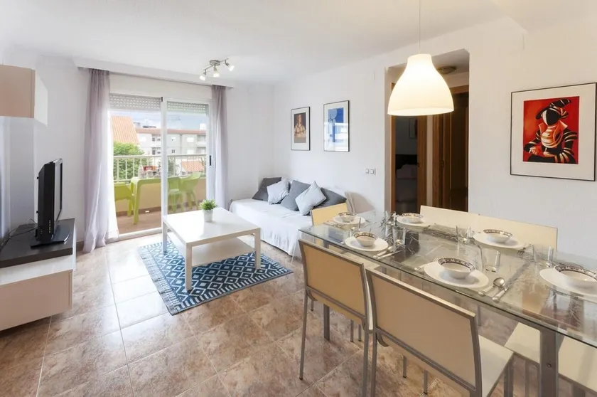 Gemütliche 2-Zimmer-Wohnung in Daimus mit Pool - Image 1