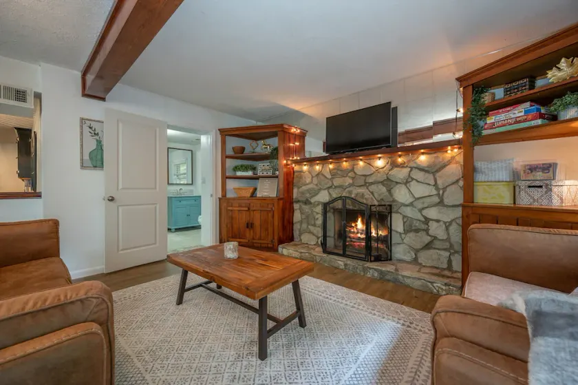 Country View Oasis with Fireplace and Firepit - Image 1