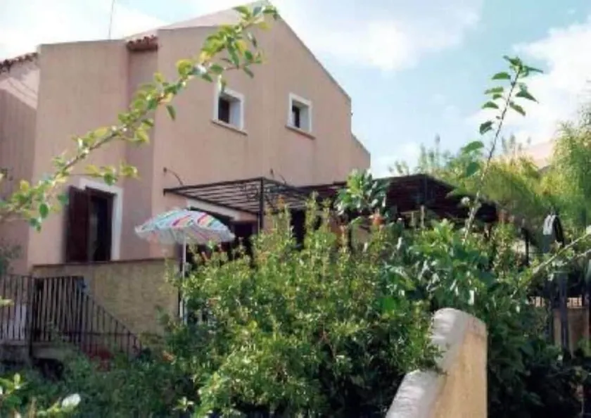 Sea house with garden - Baia Arcile - Image 1