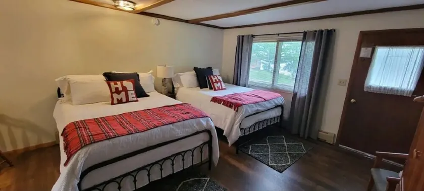 Birch Point Resort Kitchenette #11 - Image 1