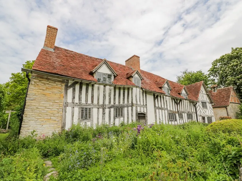 Little Barn - Image 1