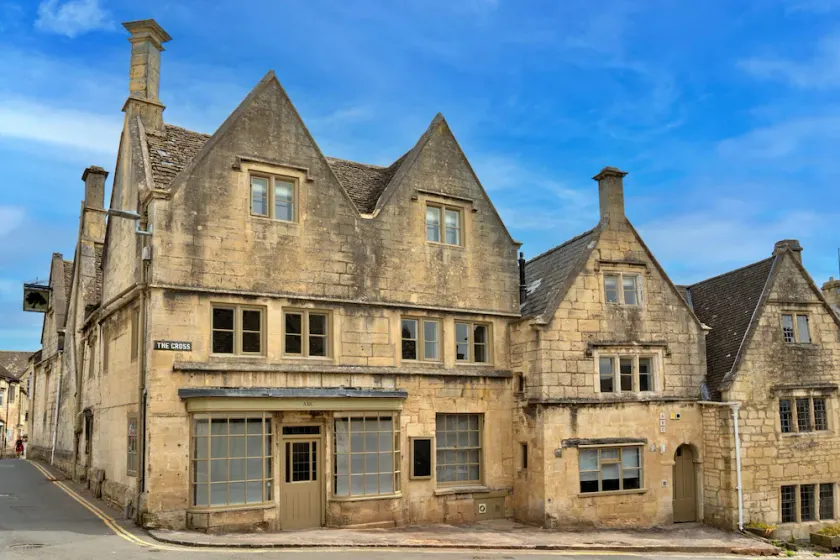 ARC Painswick - Image 1