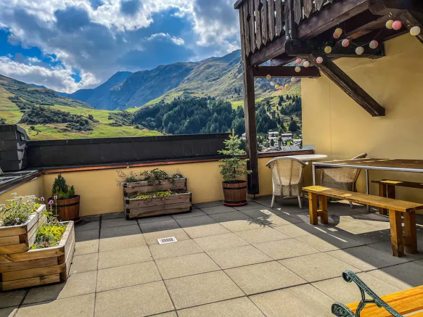 Ferienwohnung mit Panoramablick in die schweizer Berge - Image 1