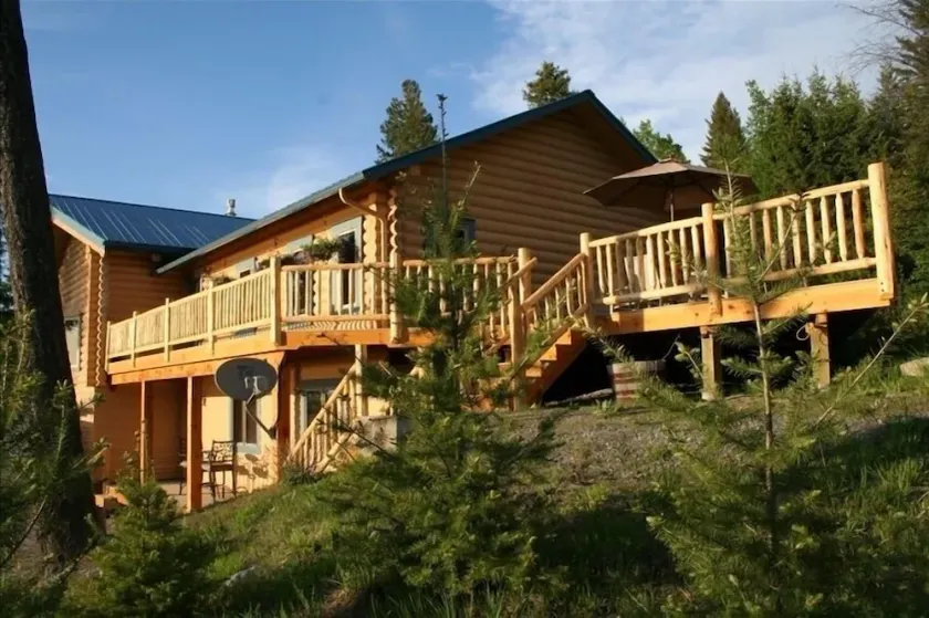 Flathead Lake - Bigfork Log Cabin Spectacular View Apartment - Image 1