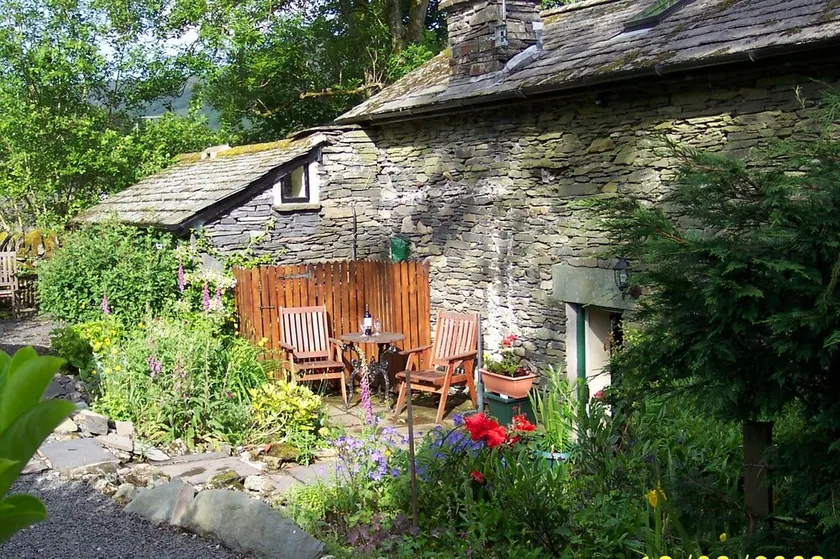 Azalea  Detached Stone Cottage parking and Garden, Clappersgate Ambleside centre - Image 1