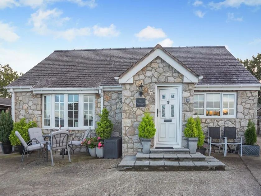 2 værelses bolig i Cefn, near St Asaph - Image 1