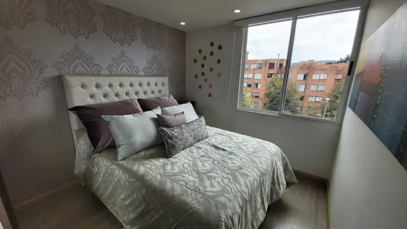 Beautiful family loft in north Bogota - Image 1
