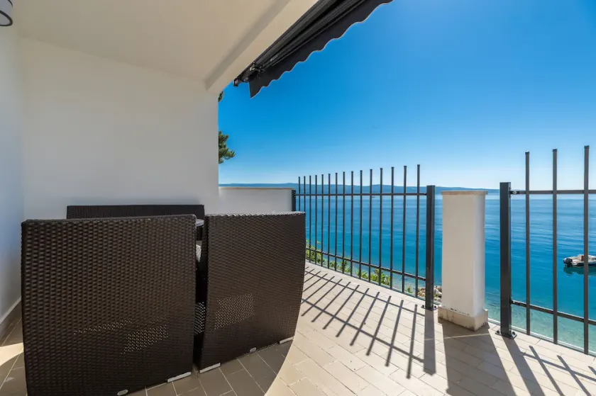 1-Zimmer-Ferienwohnung am Strand Nemira, Omis (A-4277-a) - Image 1