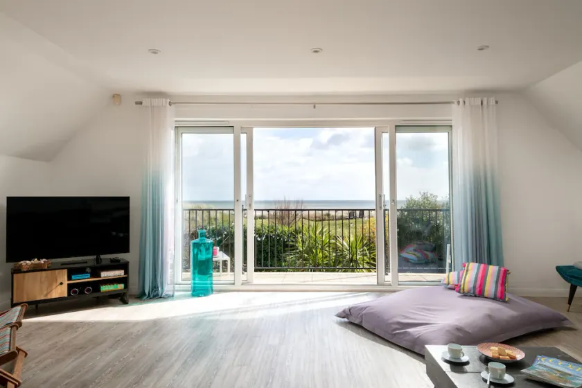 Neu renoviertes familienfreundliches Strandhaus mit Whirlpool! Hervorragender Meerblick - Image 1