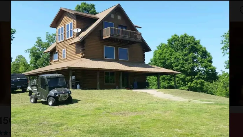 EINZIGARTIGE 3 STORY MOUNTAINTOP LOG HOME, 120 ACRES Hundefreundlich - Image 1