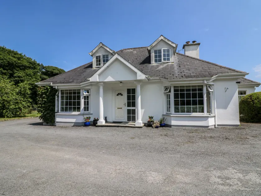 Knockroe Lodge - Image 1