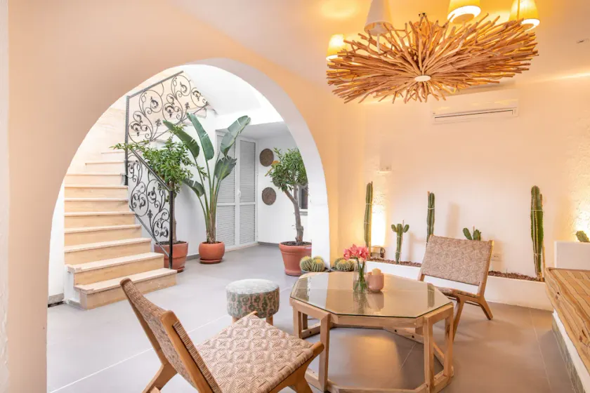 MARE MARIN BOUTIQUE HOTEL - Image 1