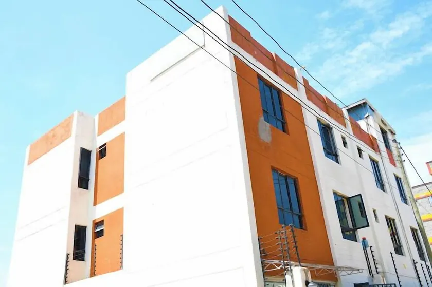 Lux Suites Summerlake Apartments Kisumu - Image 1