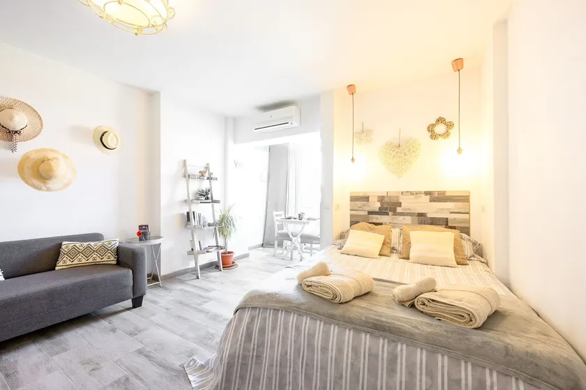 Cozy flat Manuela Costa del Sol Benalmadena Malaga - Image 1