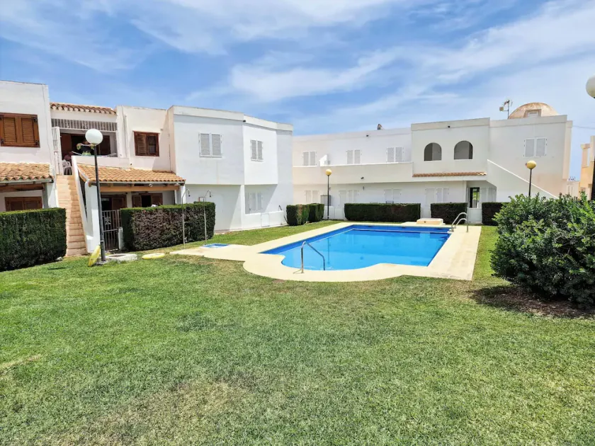 Appartement avec piscine 1 minute à pied du cœur de la plage de Mojacar. - Image 1
