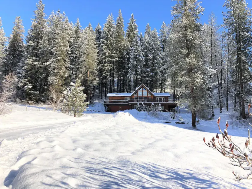 Reflektion Hill Cabin på Leavenworth 4BR / 3BA 4 14 Acres-sovplatser - Image 1