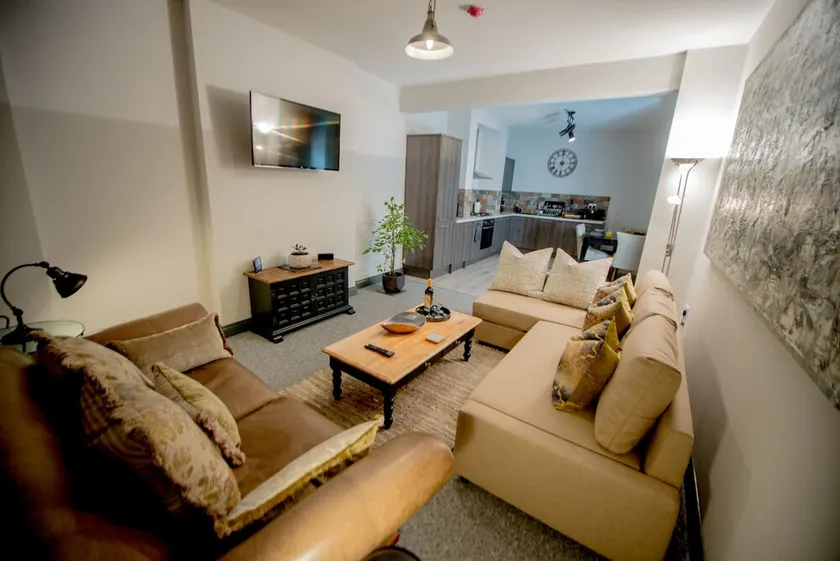 Dog Friendly Wirral House with Garden by Rework Accommodation - Image 1