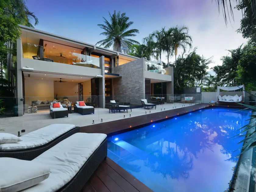 Tugela - 5 Bedroom Luxury Home - Image 1