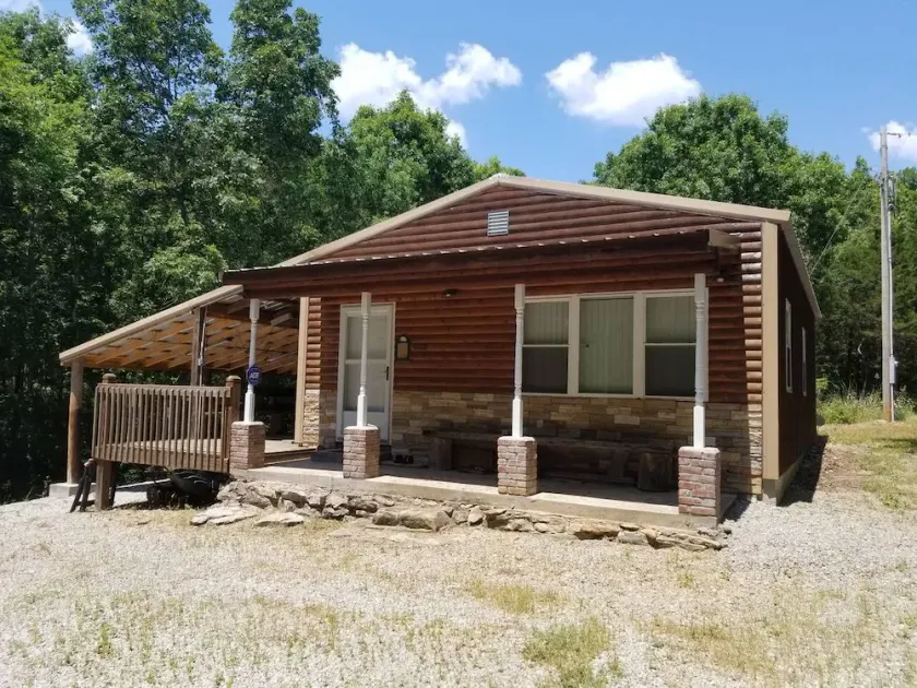 Super Clean Hideaway Cabin på Truman Lake (Peacefull Getaway) Warszawa, Clinton. - Image 1