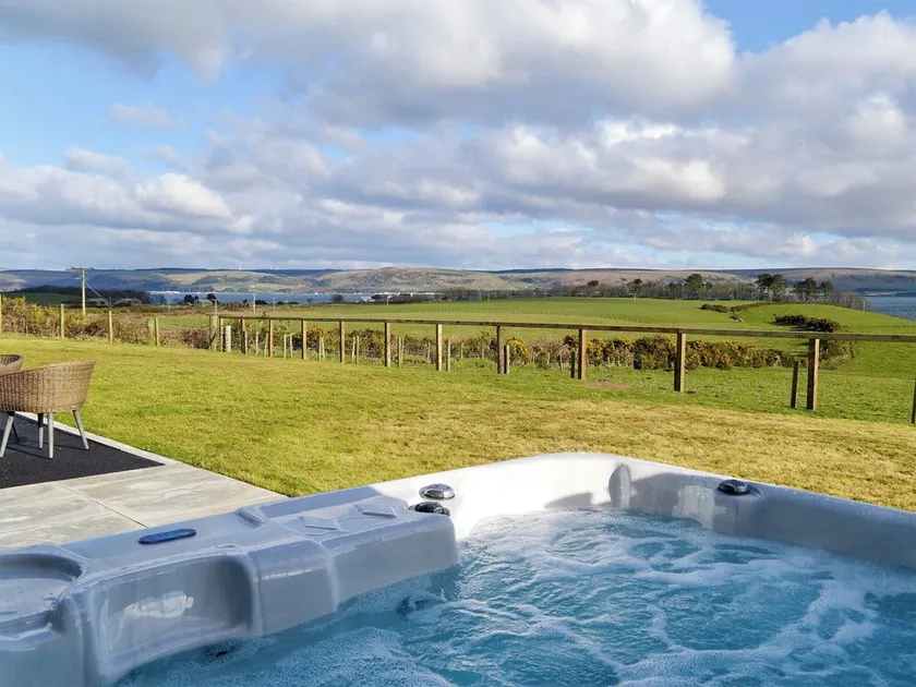 3 bedroom accommodation in Low Dinduff, near Stranraer - Image 1