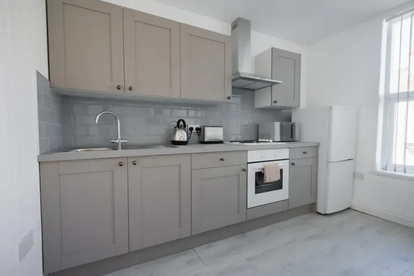 Platform Stadium Apartment - Image 1