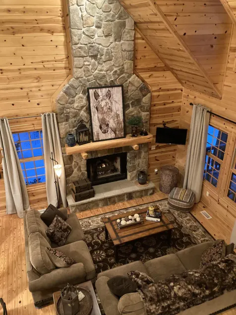 Luxury 5-star Cabin--Perfect family/couples retreat. Walkable lake/ heated pool! - Image 1