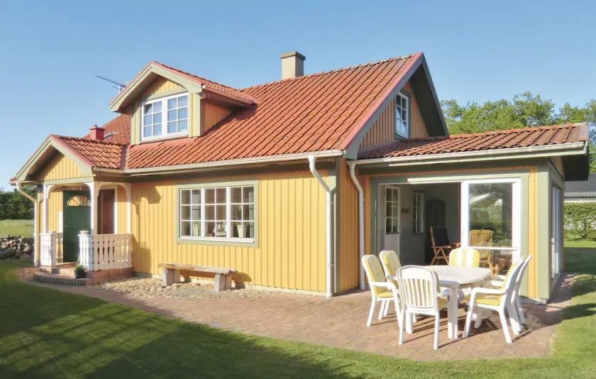 Awesome home in Sölvesborg with kitchen - Image 1