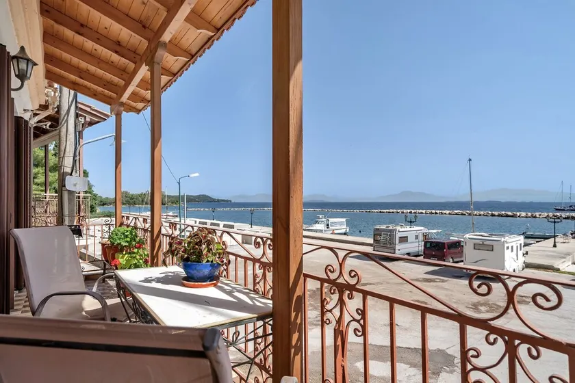 Maison de vacances \"Maison de Barba Panais\" avec balcon et vue sur mer - Image 1