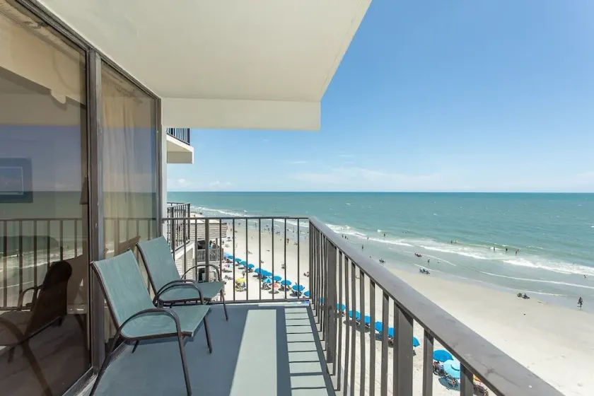 Royal Garden Resort603. 1 Bedroom Condo by RedAwning - Image 1