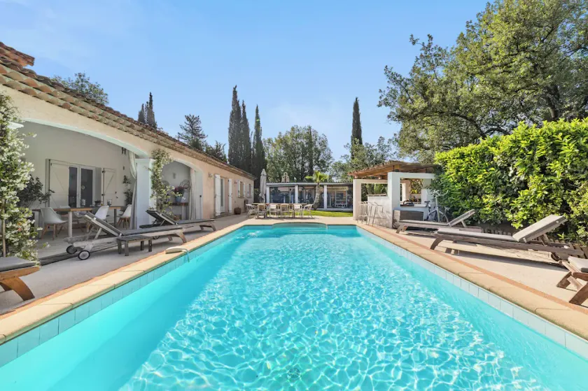 VILLA 145m² LUFTBETINGET Privat opvarmet pool nær CANNES, FREJUS GRASSE - Image 1