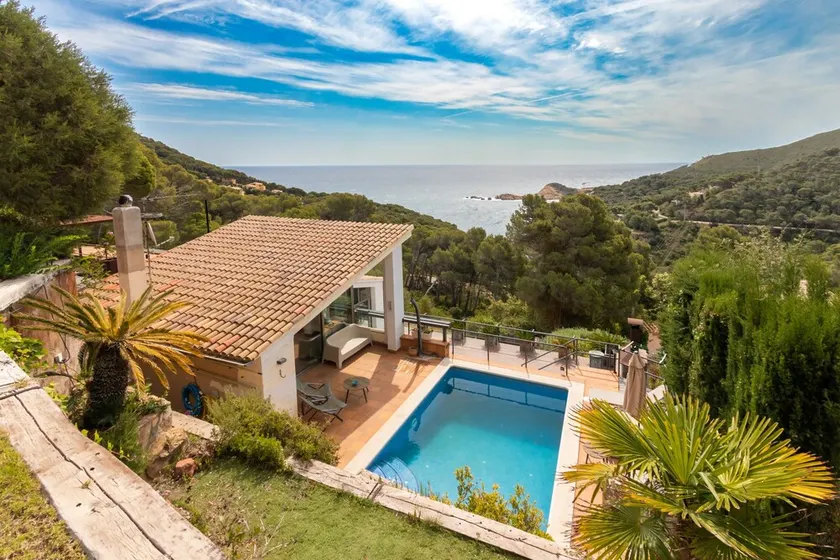 Espectacular villa en Begur - Image 1