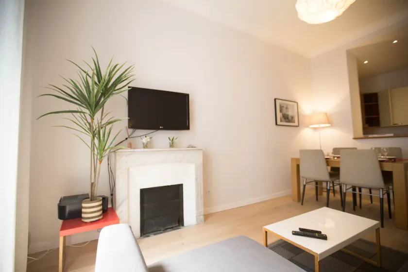 Appartement familial dans un quartier authentique et son marché ouvert - Image 1