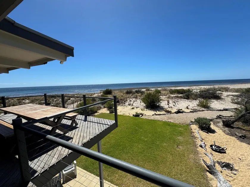 Normanville Beach House - Wake up to the sound of the ocean and bird life. - Image 1