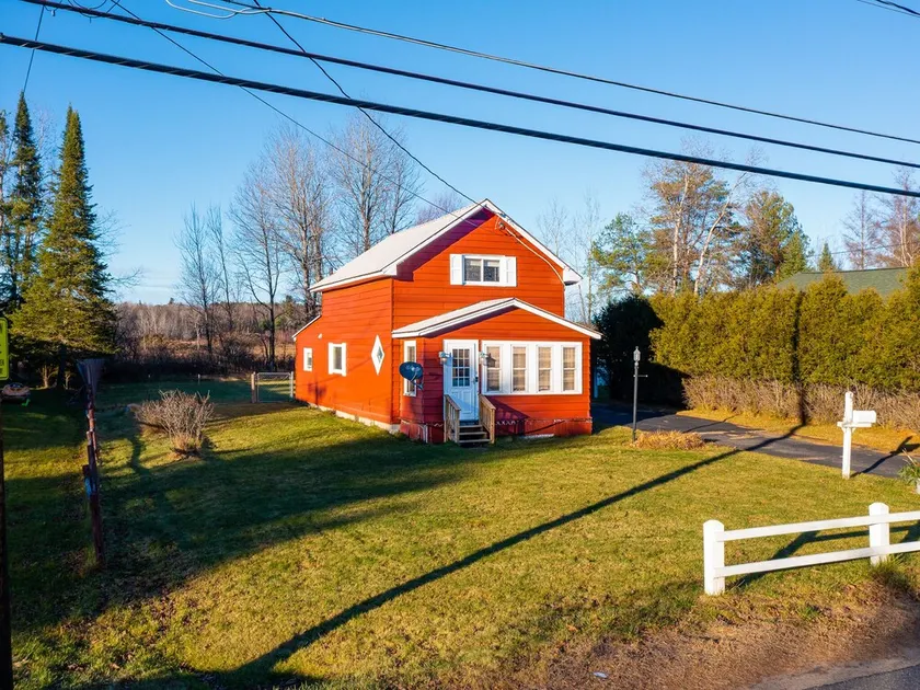 Home in Tupper Lake - Image 1