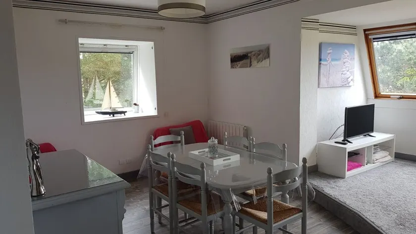 51 m2 COSY apartment, private parking, near the sea, south/south-west facing - Image 1