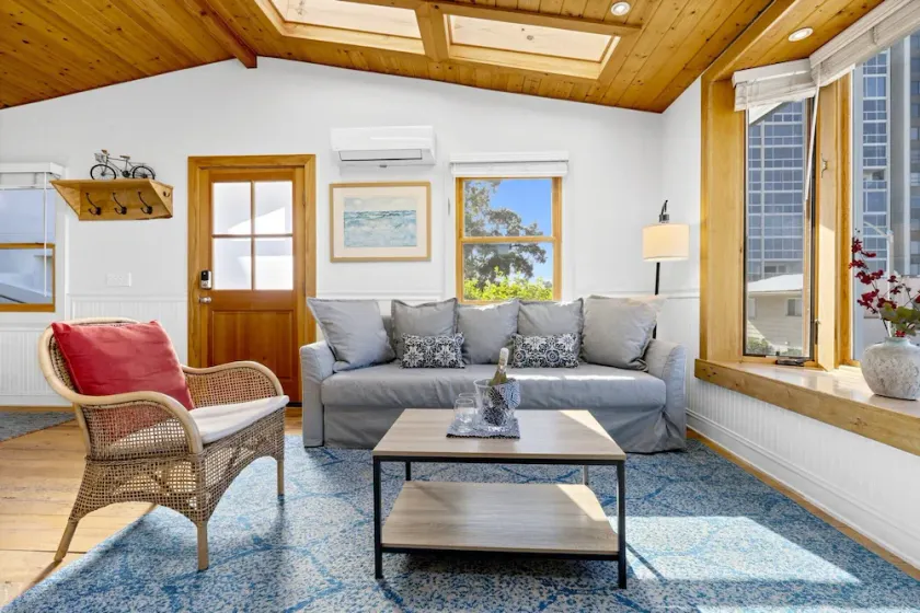 Casa de las Olas | Cozy 1BR La Jolla Getaway - Image 1