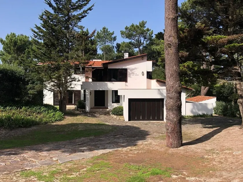 Casa de Santo António Moledo - Image 1