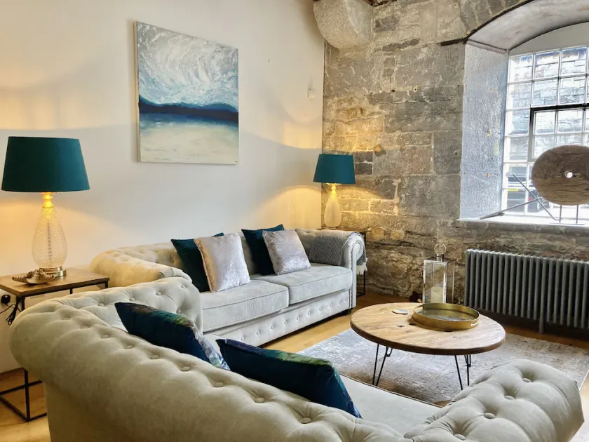 The Bruce @ RWY Family Apartment - sleeps 7 guests  in 2 bedrooms - Image 1