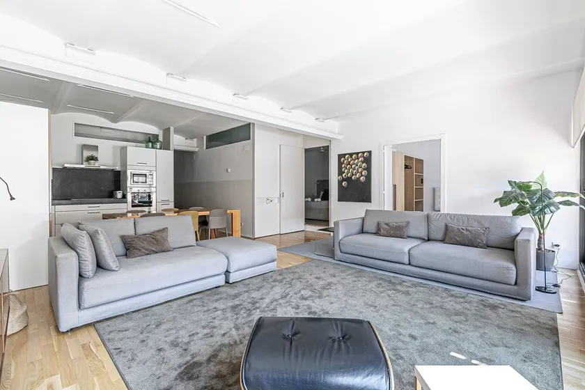 appartement spacieux et lumineux à côté de l'Arc del Triomf - Image 1