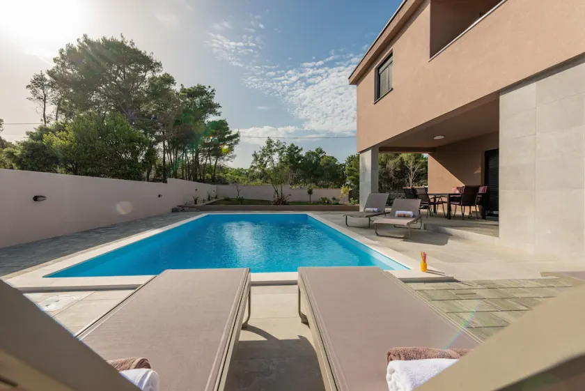 Villa NERO - Image 1
